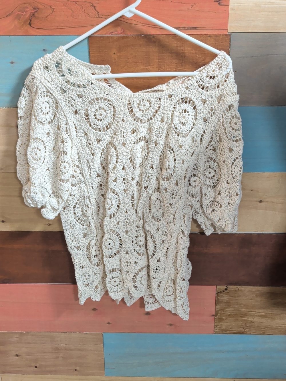 Solitaire Crochet Puff-Sleeve Tunic in Cream